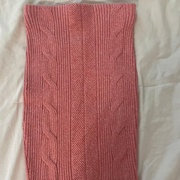 Express Knit Set – Pink Top & Skirt, XS - Picture 5 of 6